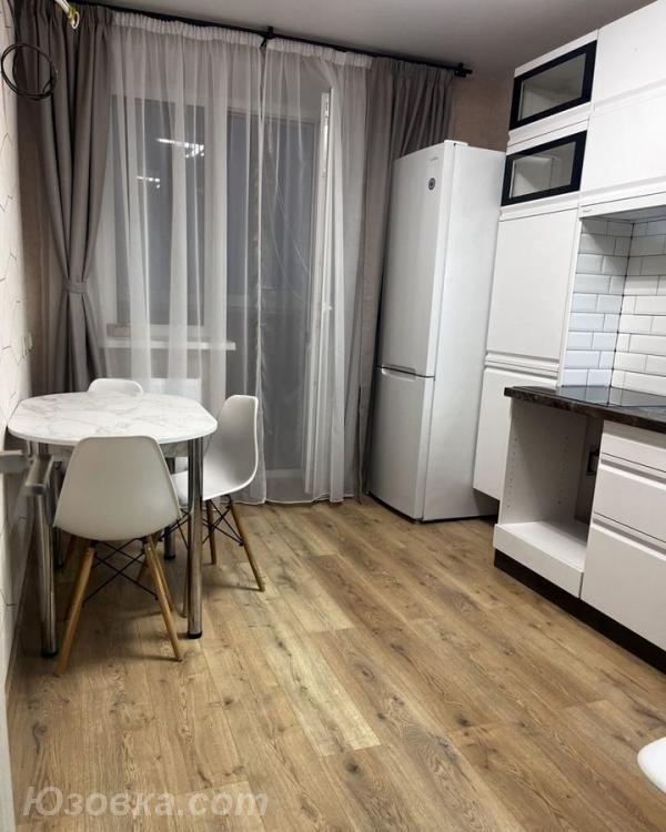 1-комн. квартира, 34м², с мебелью, 7/14 эт., ДОНЕЦК