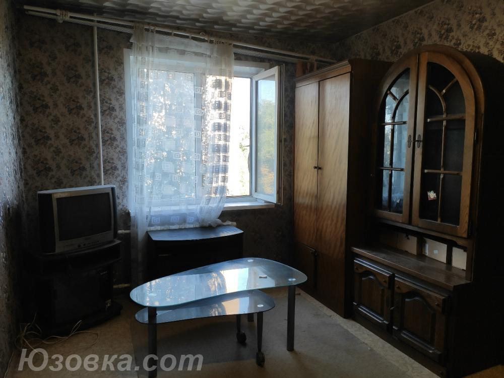 2-комн. квартира, 50 м², вторичка, 6/9 эт., ДОНЕЦК