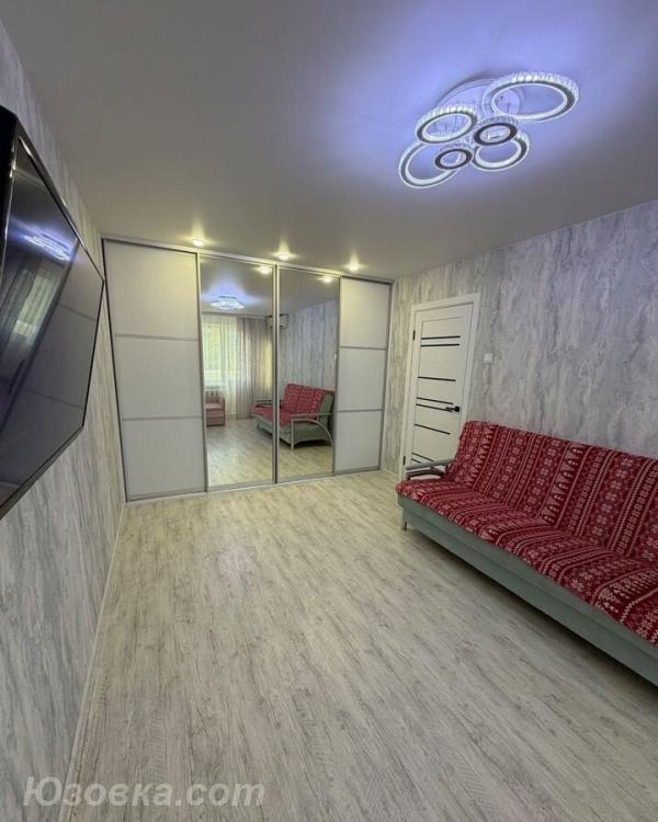 1-комн. квартира, 43м², с мебелью, 4/9 эт., ДОНЕЦК