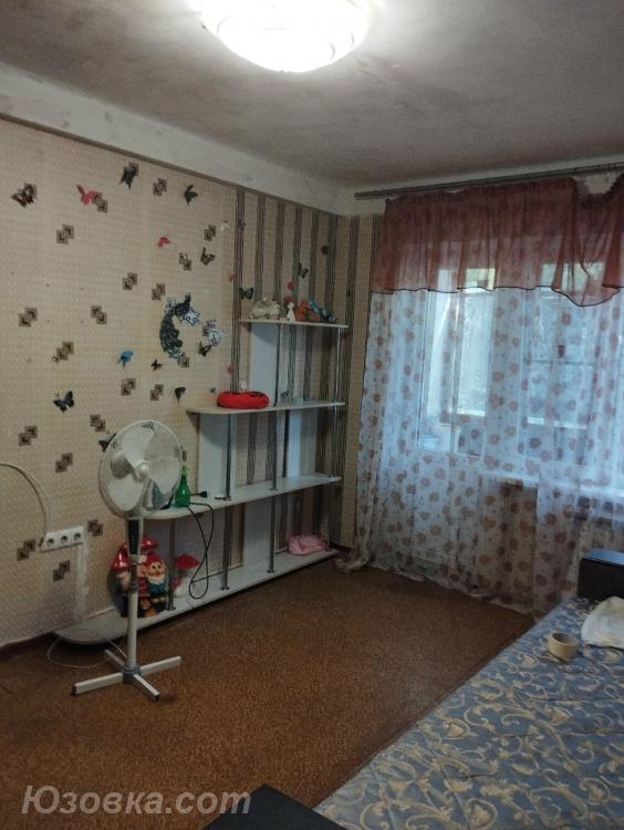2-комн. квартира, 45 м², вторичка, 3/5 эт.