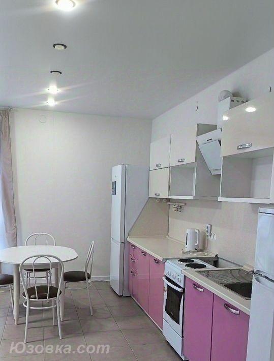 2-комн. квартира, 48м², с мебелью, 3/9 эт., ДОНЕЦК