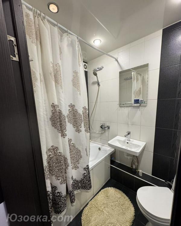 1-комн. квартира, 54м², с мебелью, 2/9 эт., ДОНЕЦК