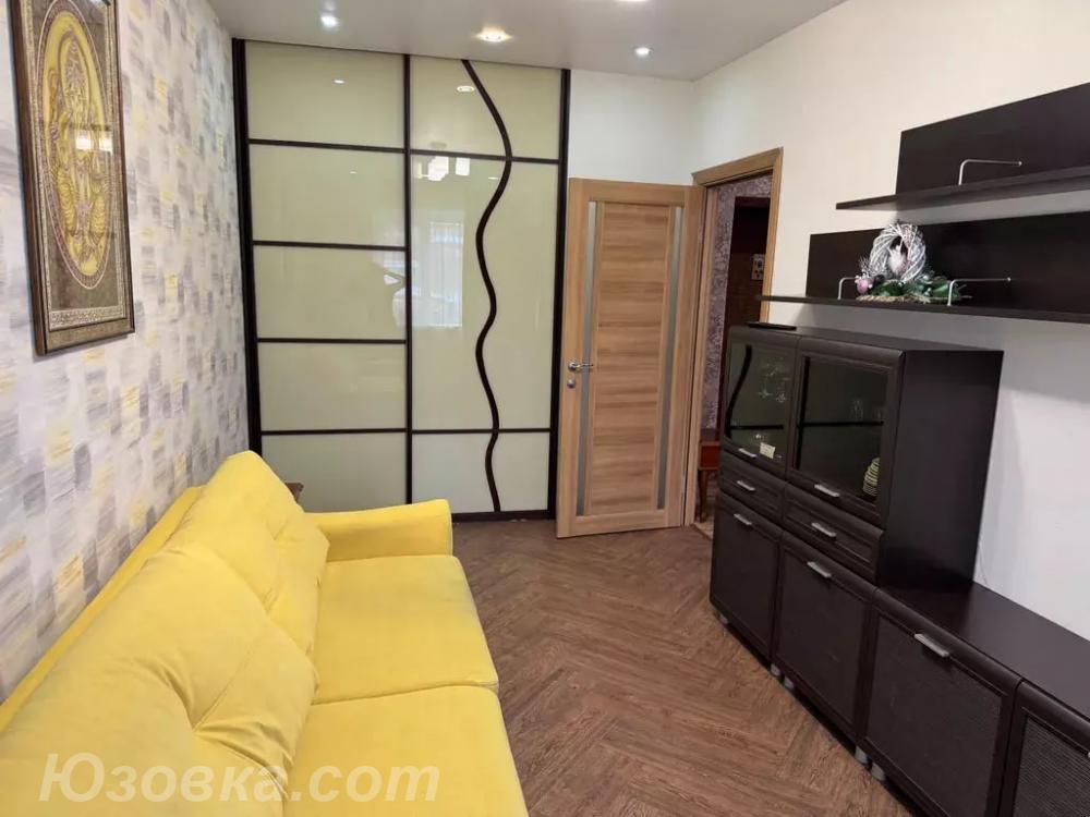 2-комн. квартира, 54м², с мебелью, 2/9 эт., ДОНЕЦК