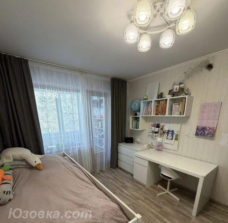 2-комн. квартира, 56м², с мебелью, 3/9 эт., ДОНЕЦК