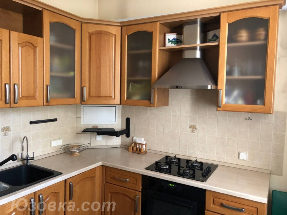 3-комн. квартира, 75 м², вторичка, 2/2 эт.