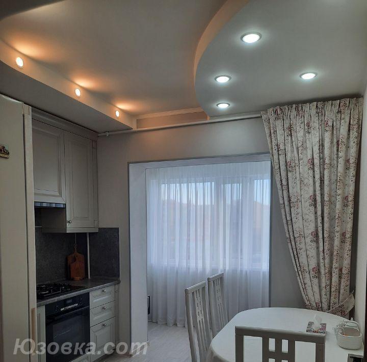 2-комн. квартира, 50м², с мебелью, 3/15 эт.