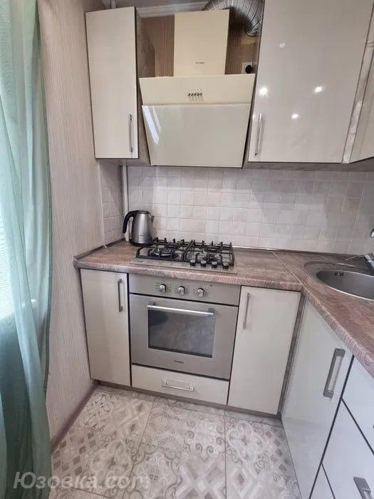 2-комн. квартира, 46м², с мебелью, 2/5 эт.