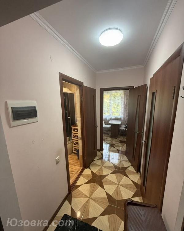 1-комн. квартира, 38м², с мебелью, 4/9 эт., ДОНЕЦК