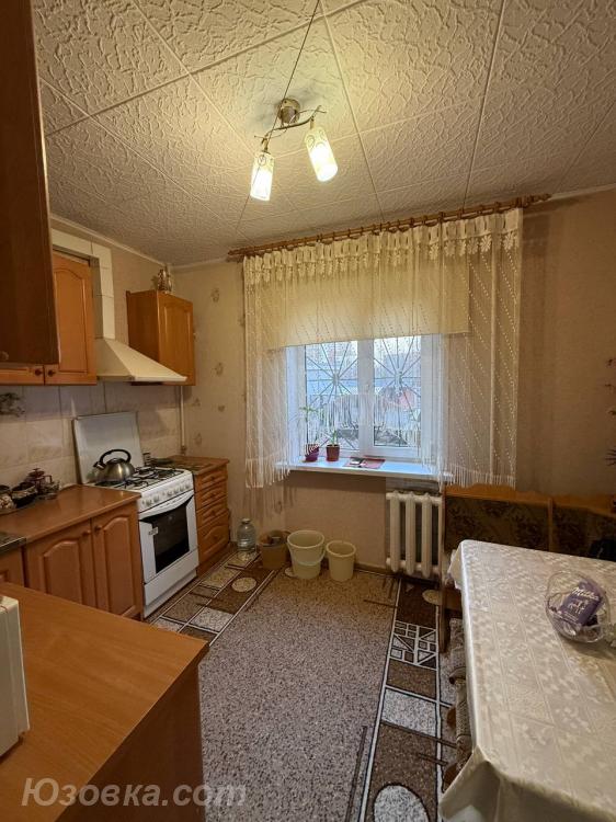 1-комн. квартира, 36 м², вторичка, 1/7 эт., ДОНЕЦК