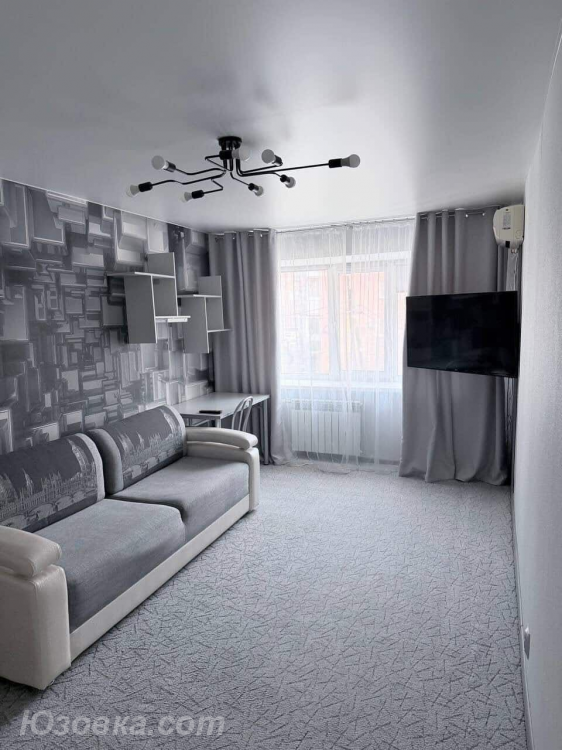 2-комн. квартира, 53м², с мебелью, 4/9 эт., ДОНЕЦК