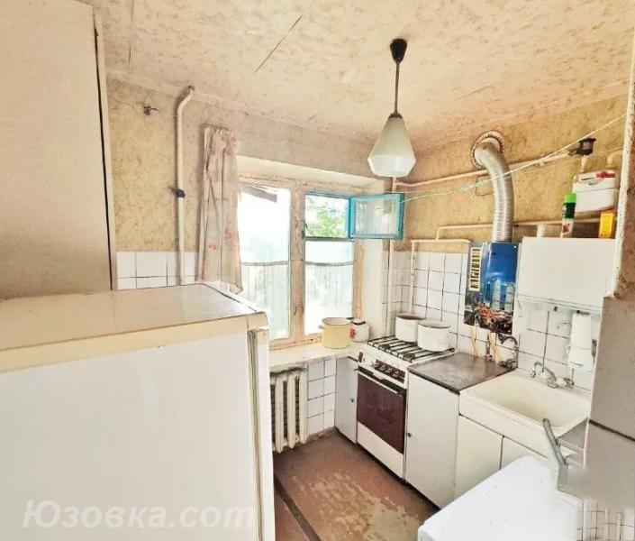 2-комн. квартира, 40 м², вторичка, 3/5 эт., ДОНЕЦК