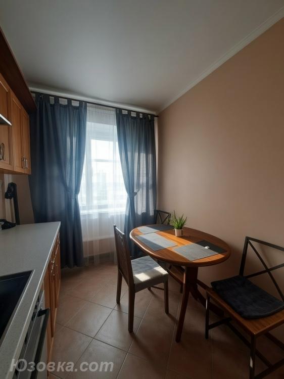 2-комн. квартира, 42м², с мебелью, 2/2 эт.
