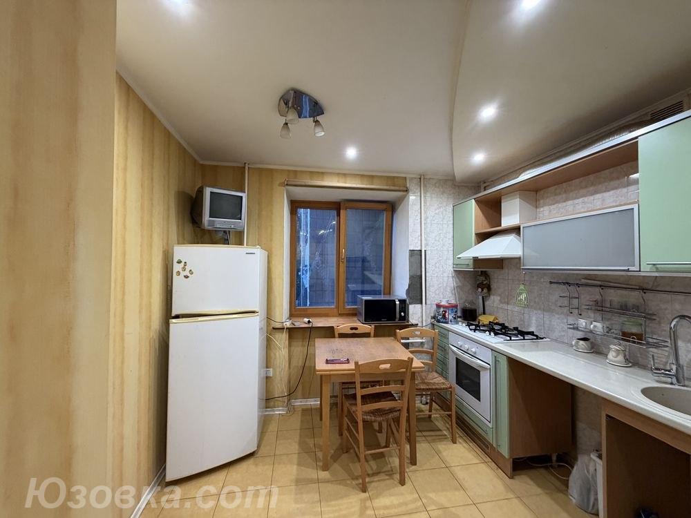 2-комн. квартира, 45м², с мебелью, 2/9 эт., ДОНЕЦК