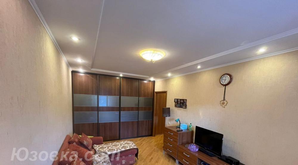 2-комн. квартира, 56м², с мебелью, 4/9 эт., ДОНЕЦК