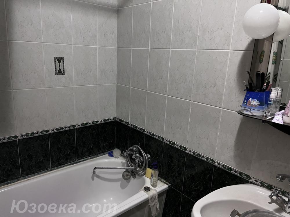 2-комн. квартира, 50 м², вторичка, 1/2 эт., ДОНЕЦК