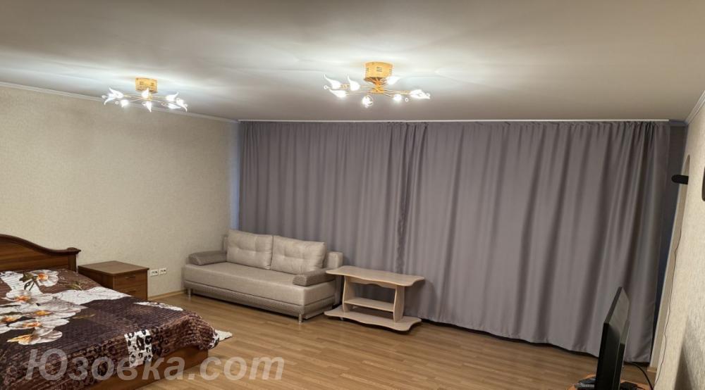 1-комн. квартира, 56м², с мебелью, 3/5 эт., ДОНЕЦК