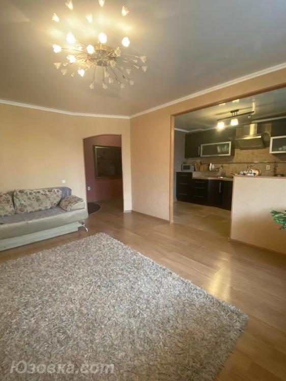 3-комн. квартира, 71м², с мебелью, 5/9 эт., ДОНЕЦК