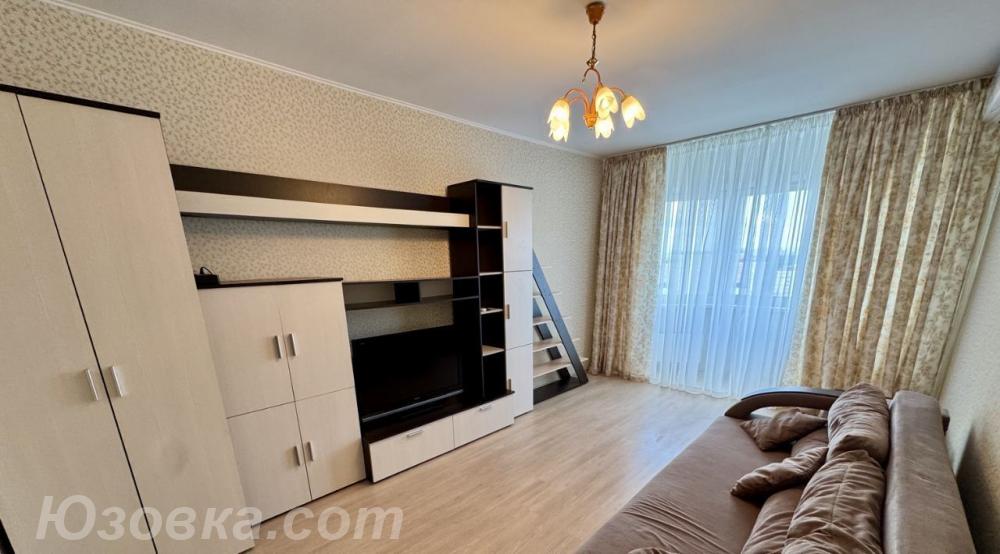 1-комн. квартира, 65м², с мебелью, 2/5 эт., ДОНЕЦК