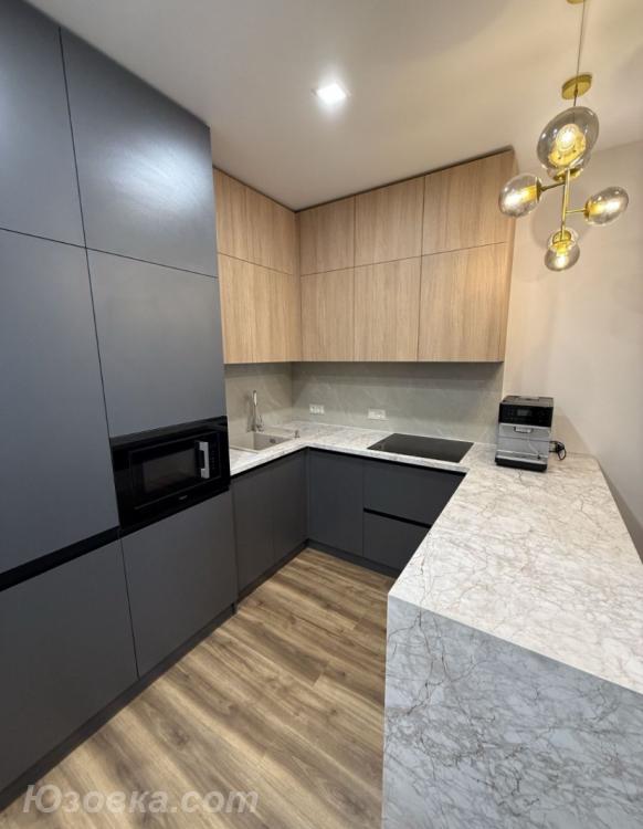 1-комн. квартира, 42м², с мебелью, 2/5 эт., ДОНЕЦК