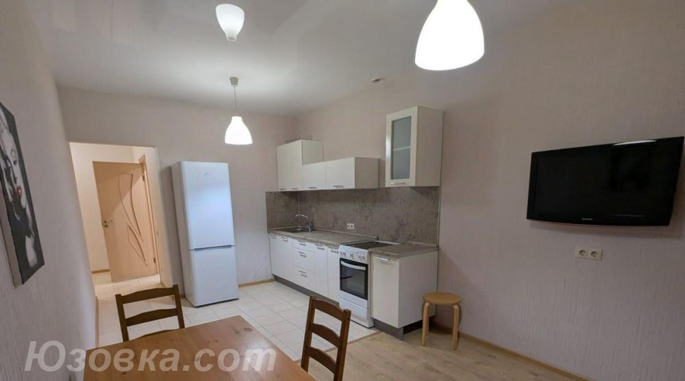 2-комн. квартира, 45м², с мебелью, 1/9 эт., ДОНЕЦК