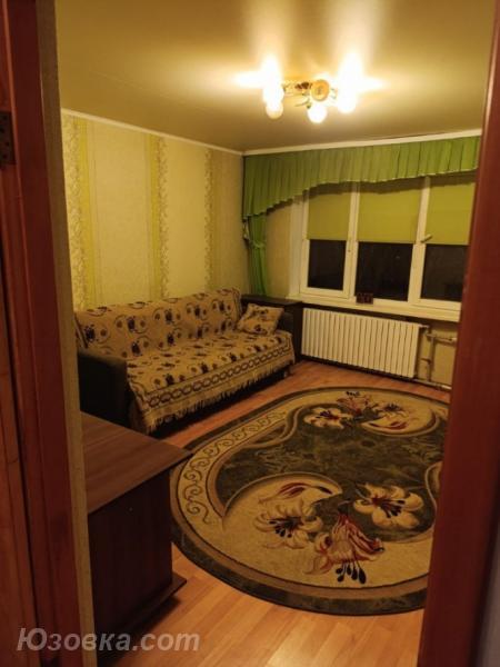 2-комн. квартира, 80 м², вторичка, 2/10 эт., ДОНЕЦК