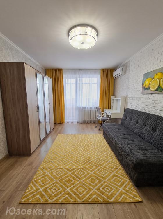 2-комн. квартира, 53м², с мебелью, 2/2 эт.