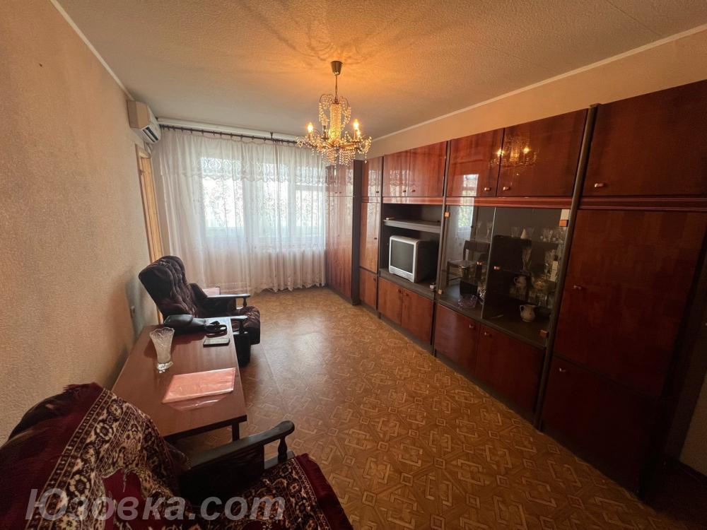 3-комн. квартира, 47 м², вторичка, 5/5 эт., Макеевка