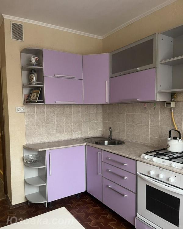 2-комн. квартира, 46м², с мебелью, 5/9 эт., ДОНЕЦК