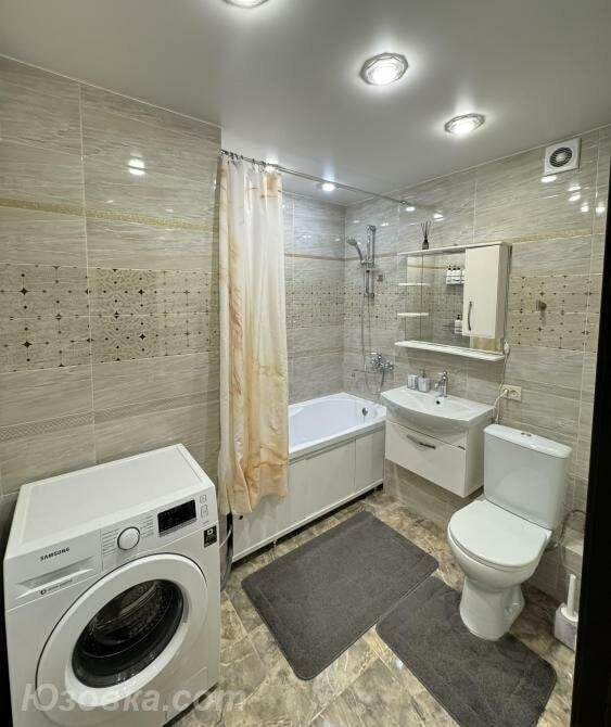 студия квартира, 40м², с мебелью, 2/9 эт., ДОНЕЦК