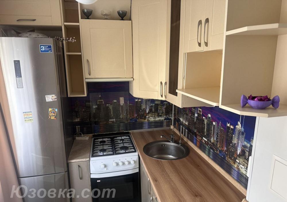 2-комн. квартира, 44м², с мебелью, 2/5 эт., ДОНЕЦК
