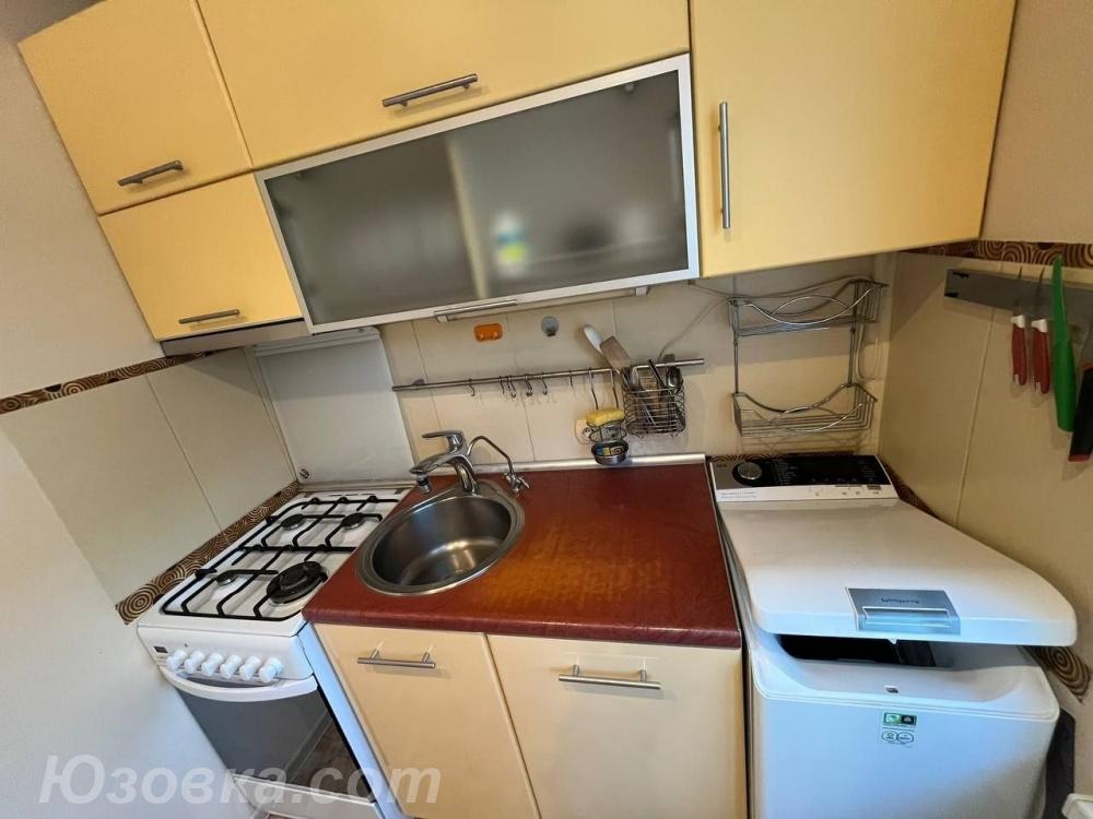 3-комн. квартира, 75м², с мебелью, 4/10 эт., ДОНЕЦК
