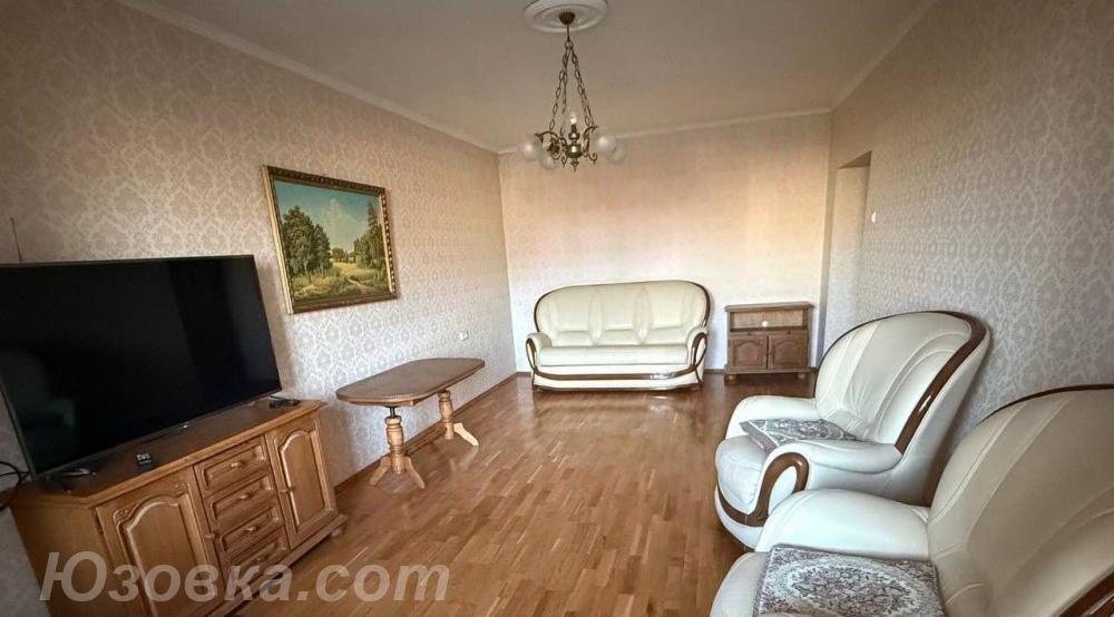 2-комн. квартира, 65м², с мебелью, 3/9 эт., ДОНЕЦК