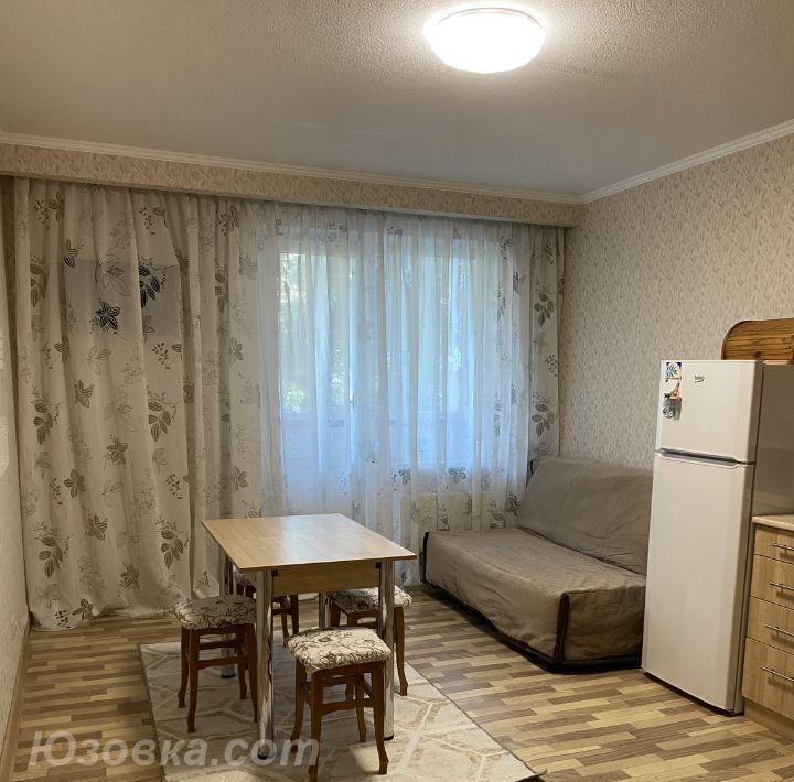 2-комн. квартира, 44м², с мебелью, 2/5 эт., ДОНЕЦК