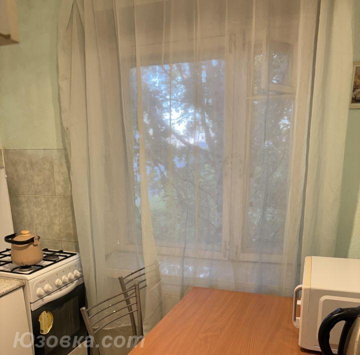 2-комн. квартира, 47м², с мебелью, 4/9 эт., ДОНЕЦК