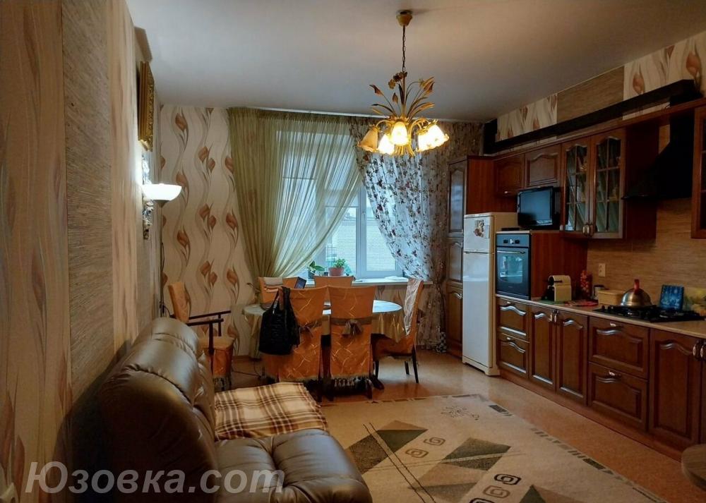 2-комн. квартира, 103м², с мебелью, 3/9 эт., ДОНЕЦК