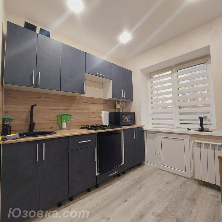 1-комн. квартира, 37м², с мебелью, 5/9 эт., Макеевка