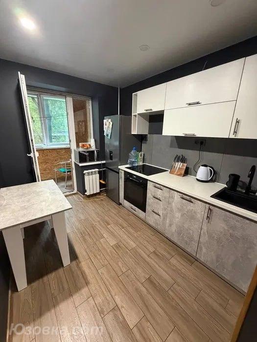 2-комн. квартира, 52м², с мебелью, 2/9 эт., ДОНЕЦК