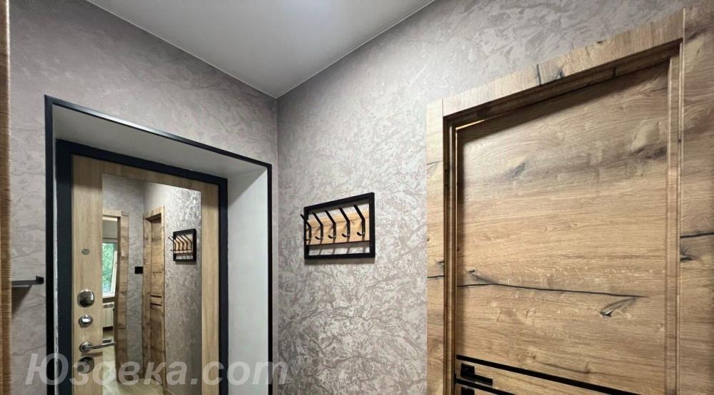 1-комн. квартира, 35м², с мебелью, 4/9 эт., ДОНЕЦК