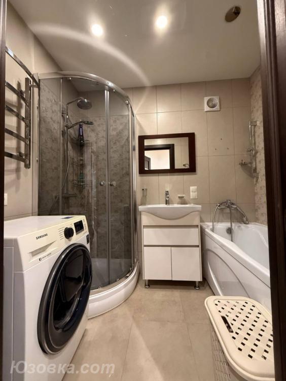 2-комн. квартира, 52м², с мебелью, 4/9 эт., ДОНЕЦК