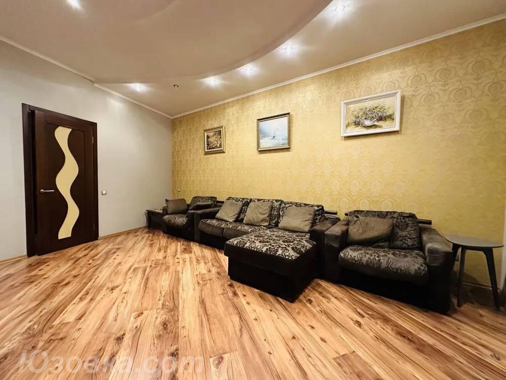 2-комн. квартира, 60м², с мебелью, 3/9 эт., ДОНЕЦК
