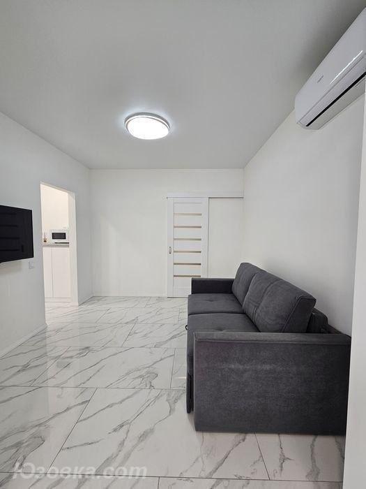 2-комн. квартира, 48м², с мебелью, 5/10 эт., ДОНЕЦК