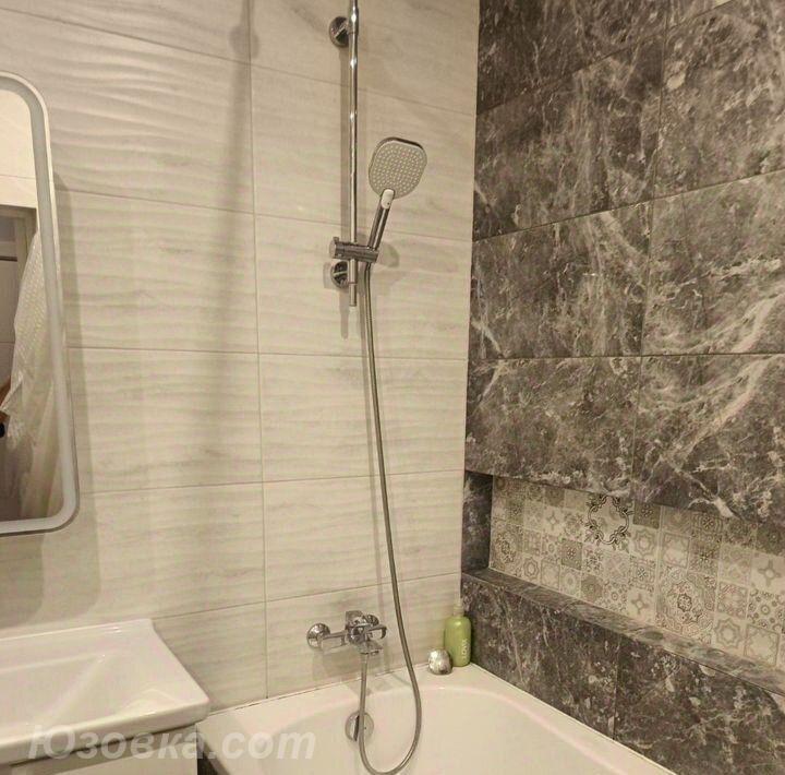 2-комн. квартира, 60м², с мебелью, 3/9 эт., ДОНЕЦК