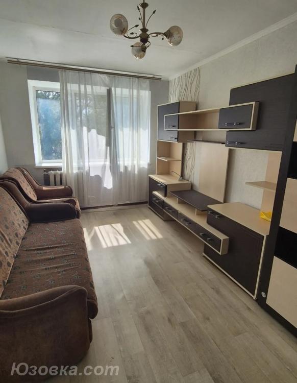 2-комн. квартира, 50м², с мебелью, 2/5 эт., ДОНЕЦК