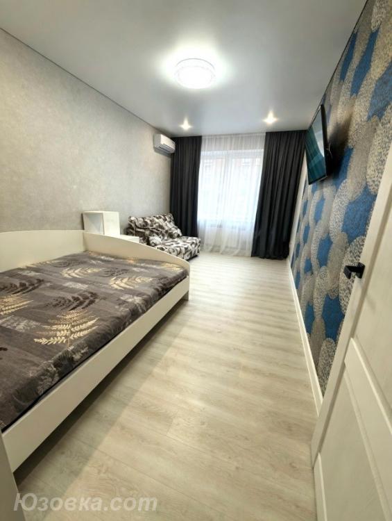 1-комн. квартира, 38м², с мебелью, 4/9 эт., ДОНЕЦК