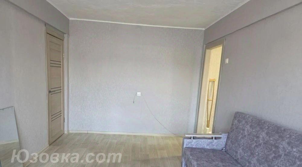 1-комн. квартира, 43м², с мебелью, 2/4 эт., ДОНЕЦК