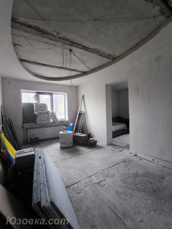 2-комн. квартира, 35 м², вторичка, 1/2 эт., ДОНЕЦК