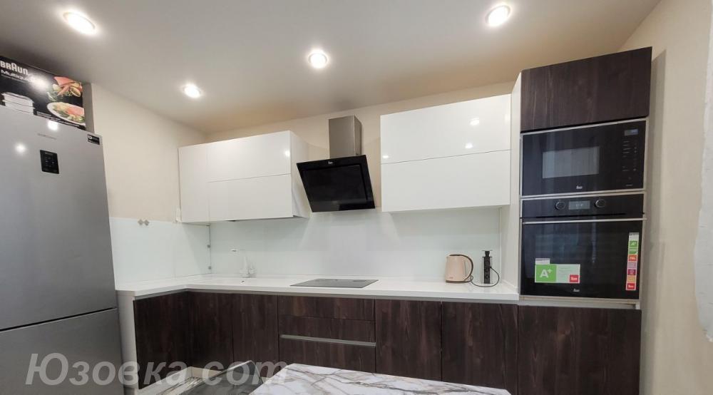 2-комн. квартира, 54м², с мебелью, 2/9 эт., ДОНЕЦК