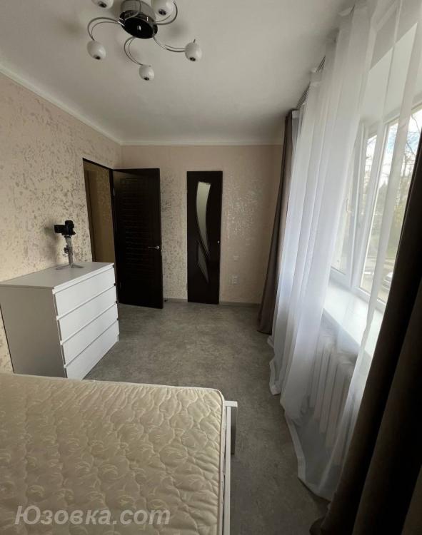 2-комн. квартира, 48м², с мебелью, 2/9 эт., ДОНЕЦК
