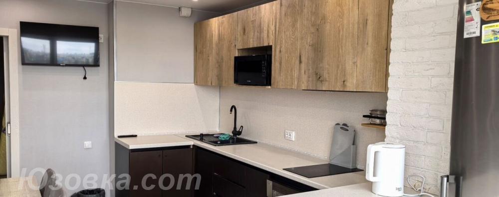 2-комн. квартира, 50м², с мебелью, 3/9 эт., ДОНЕЦК