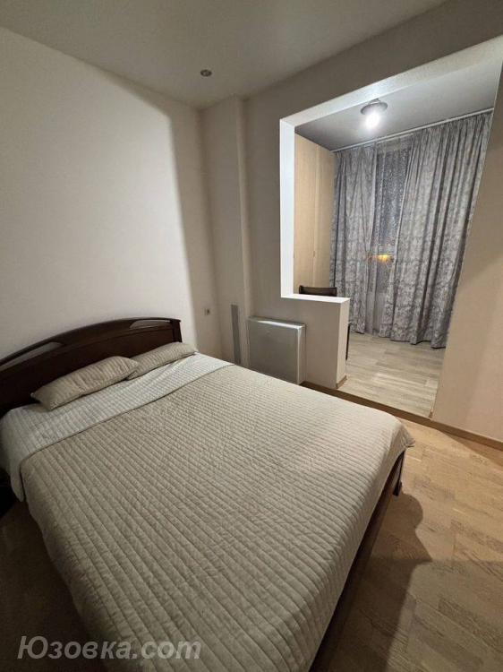 2-комн. квартира, 46м², с мебелью, 2/5 эт., ДОНЕЦК